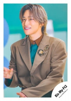 【No.KMF25-423】SINGLE「&Joy」MV & jacket photo off-shot