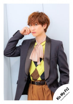 【No.KMF25-437】SINGLE「&Joy」MV & jacket photo off-shot