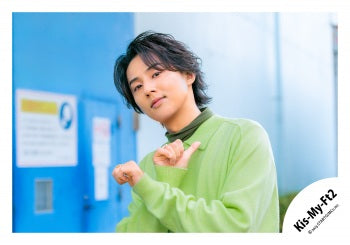 【No.KMF25-460】SINGLE「&Joy」MV & jacket photo off-shot