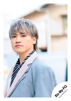 【No.KMF25-473】SINGLE「&Joy」MV & jacket photo off-shot