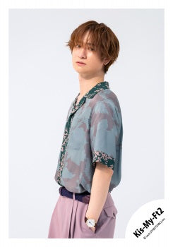 【No.KMF26-183】「Kis-My-Ft2 LIVE TOUR 2026 fan IS ･･････」Goods off-shot