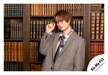 【No.KMF26-184】「Kis-My-Ft2 LIVE TOUR 2026 fan IS ･･････」Goods off-shot