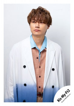 【No.KMF26-192】「Kis-My-Ft2 LIVE TOUR 2026 fan IS ･･････」Goods off-shot