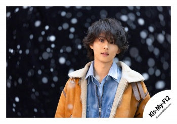 【No.KMF26-202】「Kis-My-Ft2 LIVE TOUR 2026 fan IS ･･････」Goods off-shot