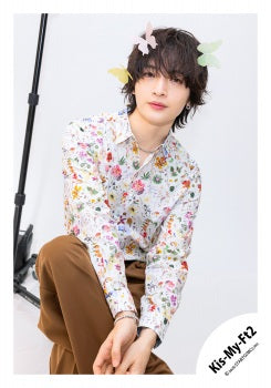 【No.KMF26-214】「Kis-My-Ft2 LIVE TOUR 2026 fan IS ･･････」Goods off-shot