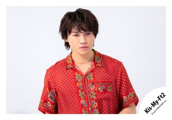 【No.KMF26-218】「Kis-My-Ft2 LIVE TOUR 2026 fan IS ･･････」Goods off-shot