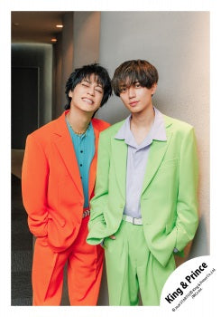 【No.KP26-002】「King & Prince DOME TOUR 2026 STARRING」Goods off-shot