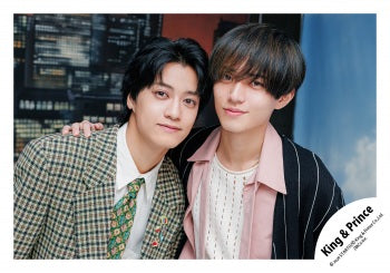 【No.KP26-007】「King & Prince DOME TOUR 2026 STARRING」Goods off-shot