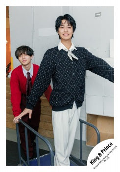 【No.KP26-014】「King & Prince DOME TOUR 2026 STARRING」Goods off-shot