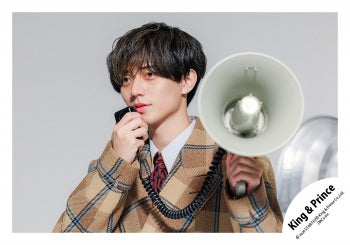 【No.KP26-022】「King & Prince DOME TOUR 2026 STARRING」Goods off-shot