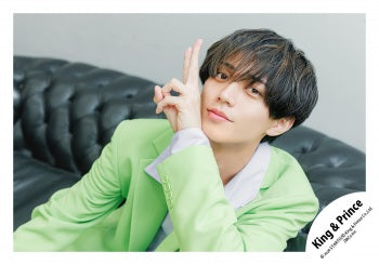 【No.KP26-029】「King & Prince DOME TOUR 2026 STARRING」Goods off-shot