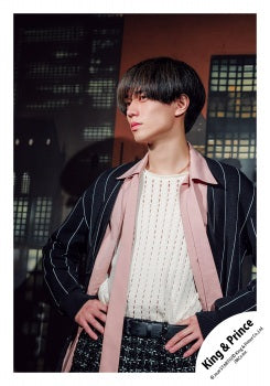 【No.KP26-030】「King & Prince DOME TOUR 2026 STARRING」Goods off-shot