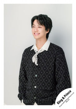 【No.KP26-039】「King & Prince DOME TOUR 2026 STARRING」Goods off-shot