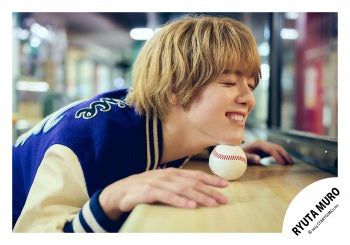 【No.MRR25-010】RYUTA MURO × PLAY BALL！Original Photo