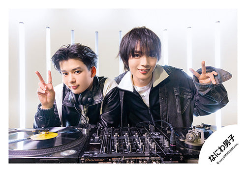 【No.ND25-331】Album「BON BON VOYAGE」MV & jacket photo off-shot