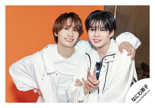 【No.ND25-563】「Naniwa Danshi LIVE TOUR 2025 'BON BON VOYAGE'」Goods off-shot