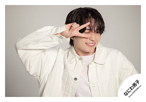 【No.ND25-579】「Naniwa Danshi LIVE TOUR 2025 'BON BON VOYAGE'」Goods off-shot