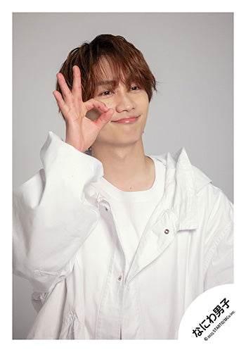 【No.ND25-648】「Naniwa Danshi LIVE TOUR 2025 'BON BON VOYAGE'」Goods off-shot