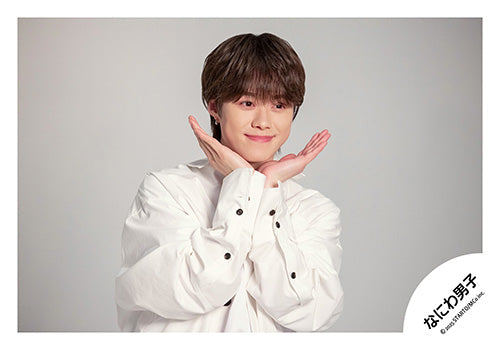 【No.ND25-665】「Naniwa Danshi LIVE TOUR 2025 'BON BON VOYAGE'」Goods off-shot