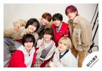 【No.ND26-001】「Naniwa Danshi 1st DOME LIVE 'VoyAGE'」Goods off-shot