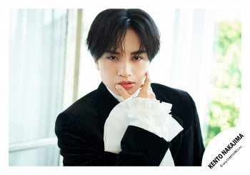 kento様 Black and White Studio - Nanami Kento 1/6 | Mirai Collectibles