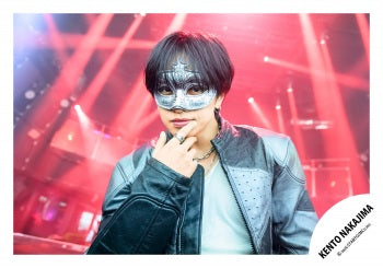 【No.NKK26-046】Album「IDOL1ST」MV & jacket photo off-shot