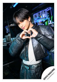 【No.NKK26-061】Album「IDOL1ST」MV & jacket photo off-shot