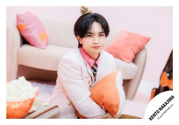 【No.NKK26-181】Single「Ghost / Fiction Love」MV & jacket photo off-shot