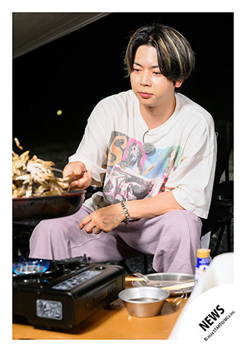 【No.NWS24-190】Fan Club Members Only Video「A Moment of Rest '2024 Summer!Special Movie」off-shot