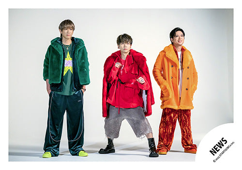 【No.NWS25-143】「NEWS LIVE TOUR 2025 Transformation」Goods off-shot