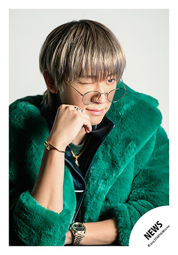 【No.NWS25-146】「NEWS LIVE TOUR 2025 Transformation」Goods off-shot