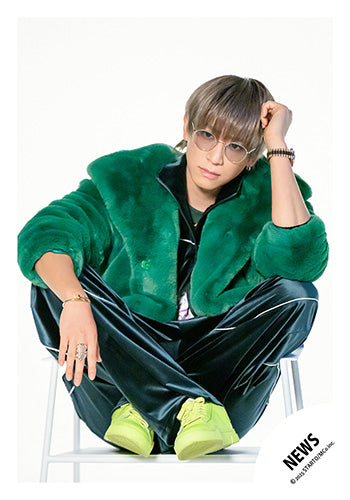 【No.NWS25-148】「NEWS LIVE TOUR 2025 Transformation」Goods off-shot