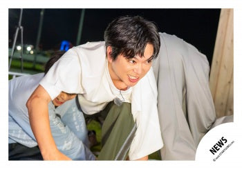 【No.NWS26-016】Fan Club Members Only Video「Enjoy NEWS-style BBQ!」off-shot