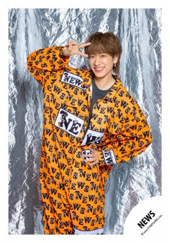 【No.NWS26-107】NEWS FAMILY CLUB.STORE goods 2026 Original photo