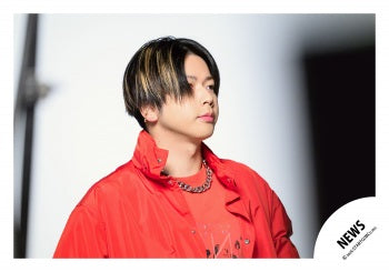 【No.NWS26-224】「NEWS LIVE TOUR 2026 /// KMK」Goods off-shot
