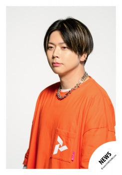 【No.NWS26-226】「NEWS LIVE TOUR 2026 /// KMK」Goods off-shot