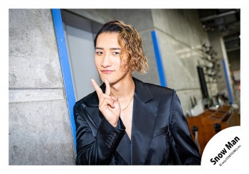 【No.SM25-1171】「Snow Man Dome Tour 2025-2026 ON」Goods off-shot