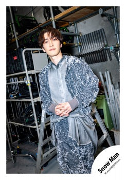 【No.SM25-1198】「Snow Man Dome Tour 2025-2026 ON」Goods off-shot