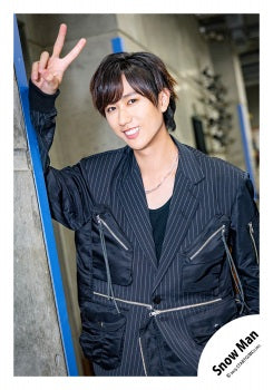 【No.SM25-1214】「Snow Man Dome Tour 2025-2026 ON」Goods off-shot