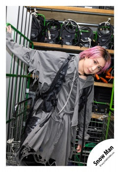 【No.SM25-1252】「Snow Man Dome Tour 2025-2026 ON」Goods off-shot