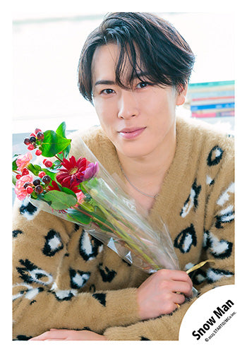 【No.SM25-317】Album「THE BEST 2020 - 2025」MV & jacket photo off-shot