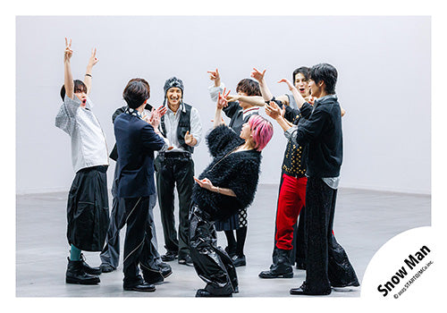 【No.SM25-504】Single「SERIOUS」MV & jacket photo off-shot