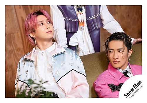 【No.SM25-513】Single「SERIOUS」MV & jacket photo off-shot