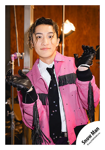 【No.SM25-539】Single「SERIOUS」MV & jacket photo off-shot
