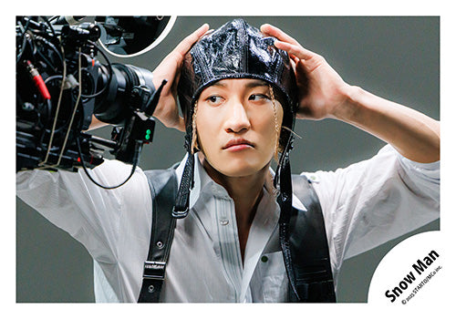 【No.SM25-545】Single「SERIOUS」MV & jacket photo off-shot