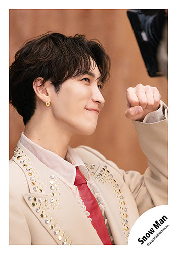 【No.SM25-596】Single「SERIOUS」MV & jacket photo off-shot