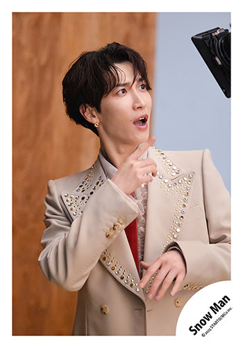 【No.SM25-600】Single「SERIOUS」MV & jacket photo off-shot