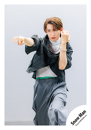 【No.SM25-615】Single「SERIOUS」MV & jacket photo off-shot