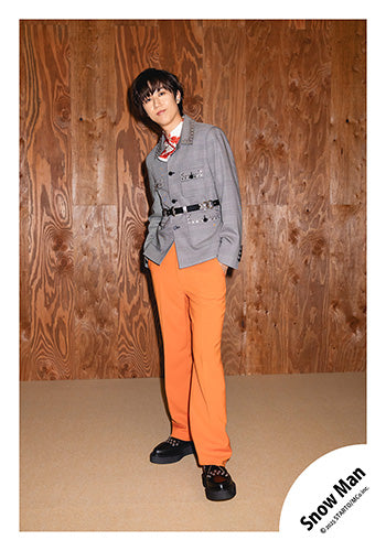 【No.SM25-627】Single「SERIOUS」MV & jacket photo off-shot