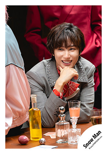 【No.SM25-632】Single「SERIOUS」MV & jacket photo off-shot